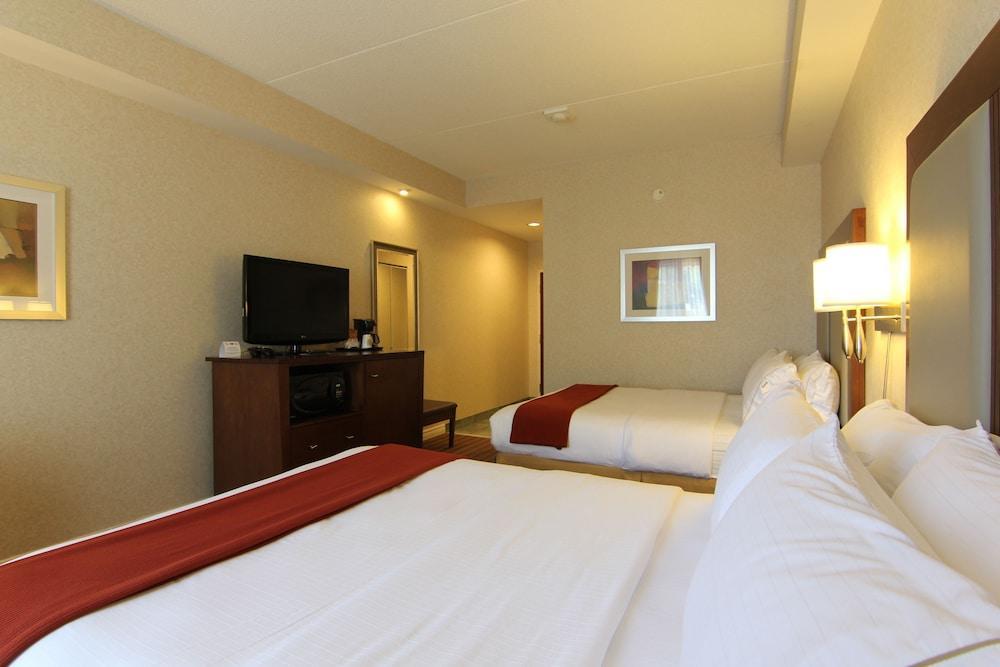Holiday Inn Express Whitby Oshawa By Ihg Dış mekan fotoğraf