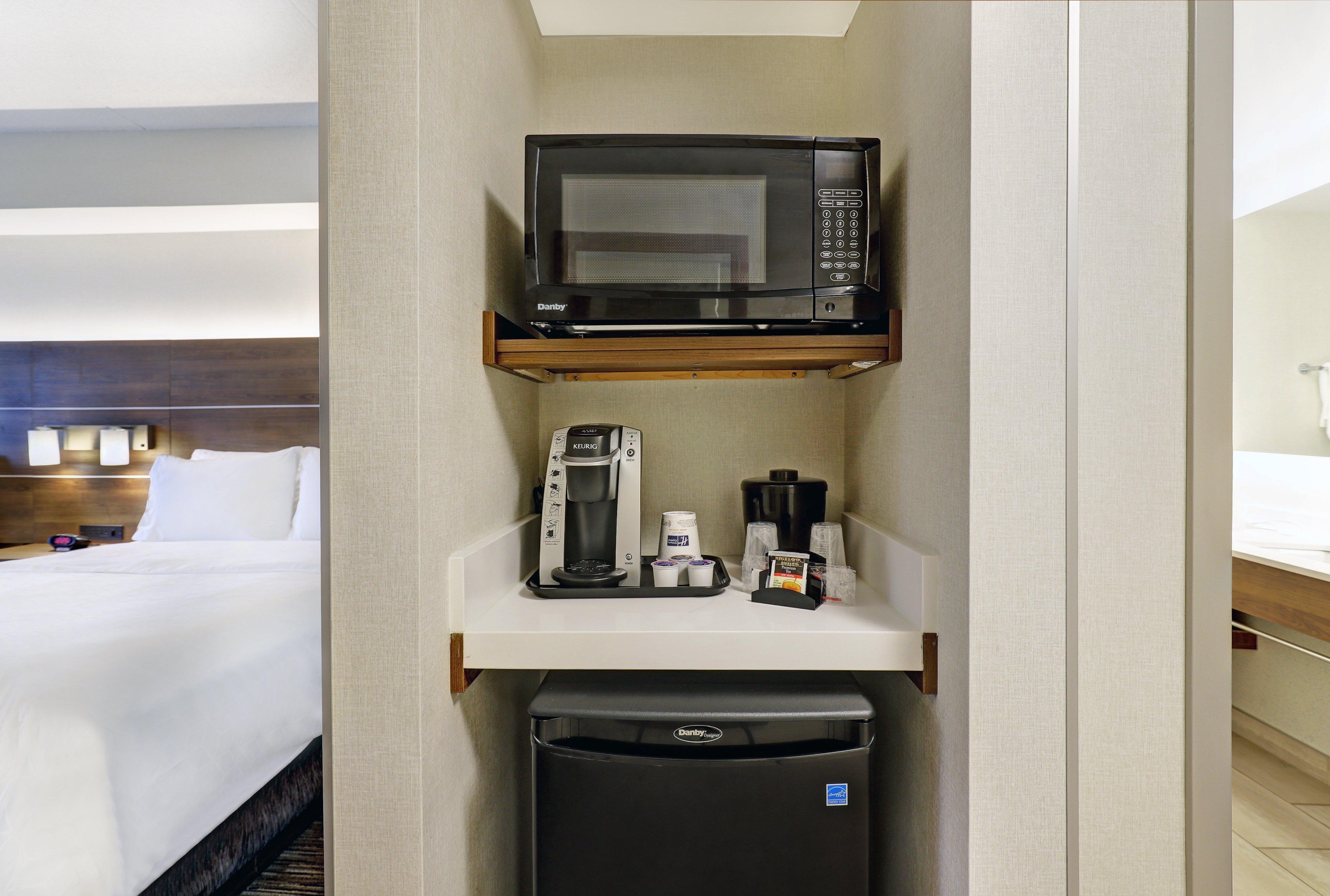 Holiday Inn Express Whitby Oshawa By Ihg Dış mekan fotoğraf