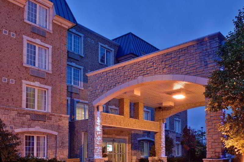 Holiday Inn Express Whitby Oshawa By Ihg Dış mekan fotoğraf